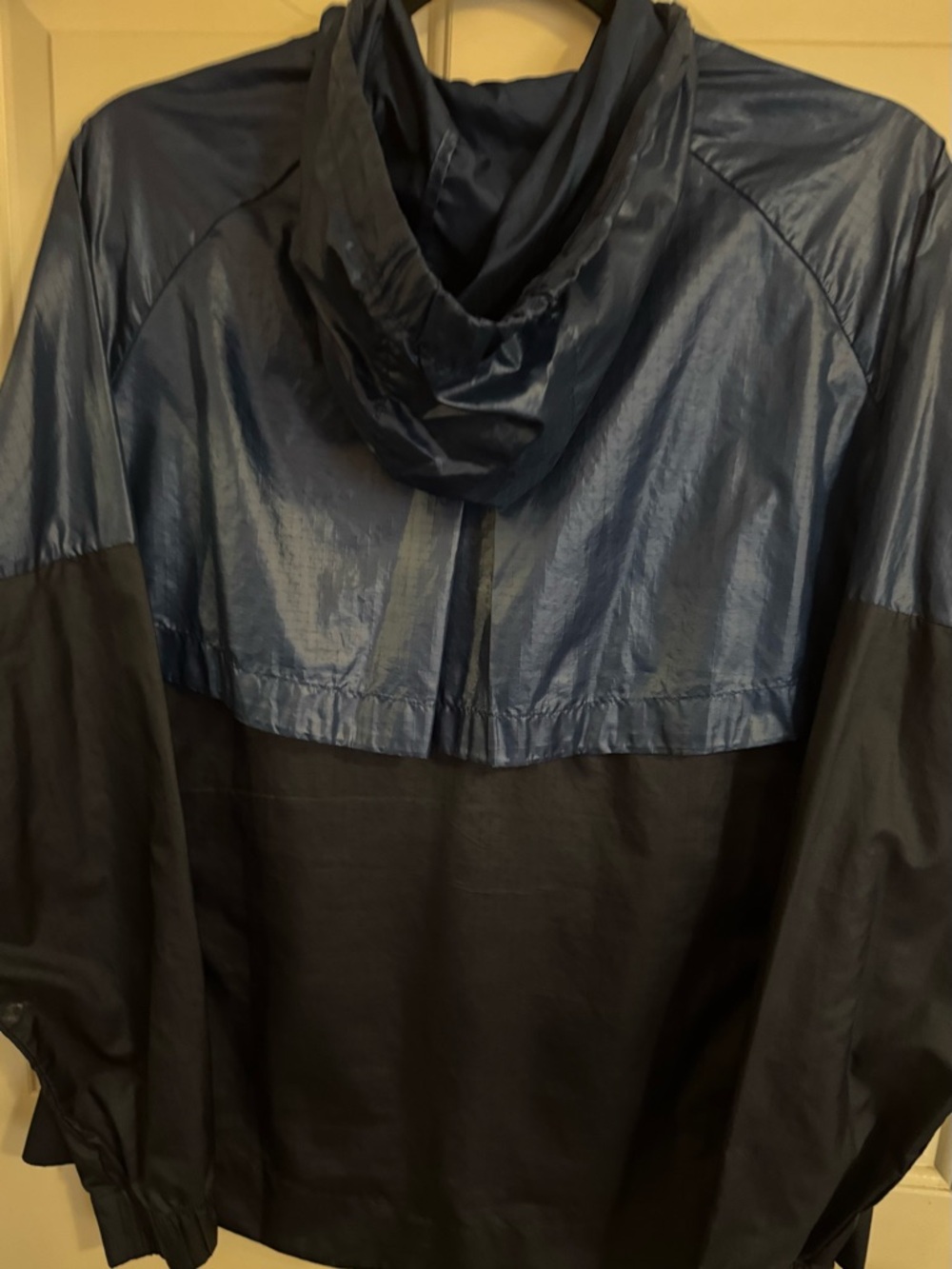 Nike Windrunner Blue and Black Two-Tone Hooded Windbreaker Jacket - Picture 5 of 8